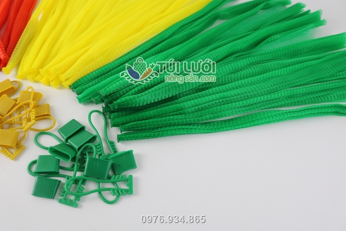 Cty sản xuất thêm các loại túi lưới nhựa kèm khóa nhiều màu sắc